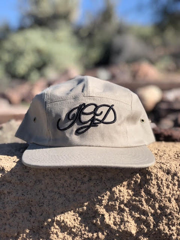 The Classy 5 Panel - Tan